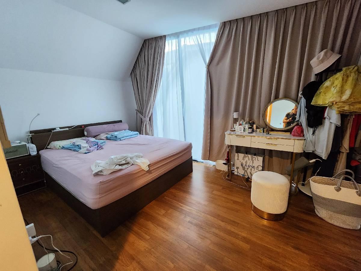 Detached for Sale, Mt Sinai Residences Detached House For Sale, $5,500,000, 4 Bed 5 Bath 6,318 sqft $871.00 psf, SGD 5,500,000 | 999-year Leasehold