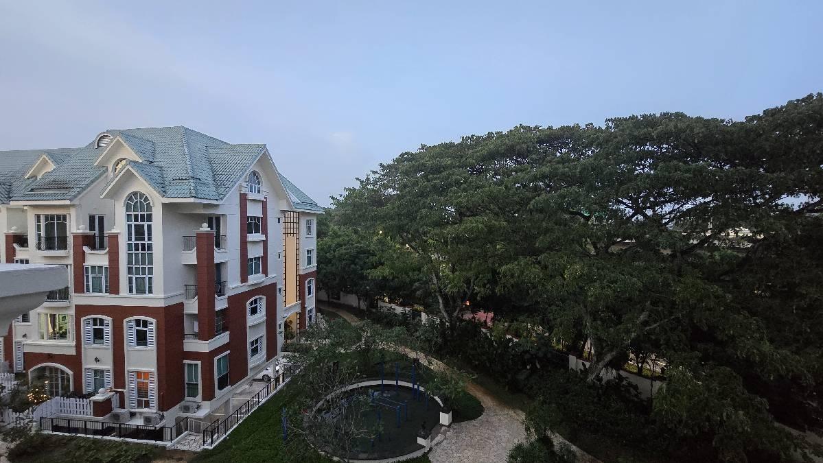 Condominium for Sale: D28, 806748