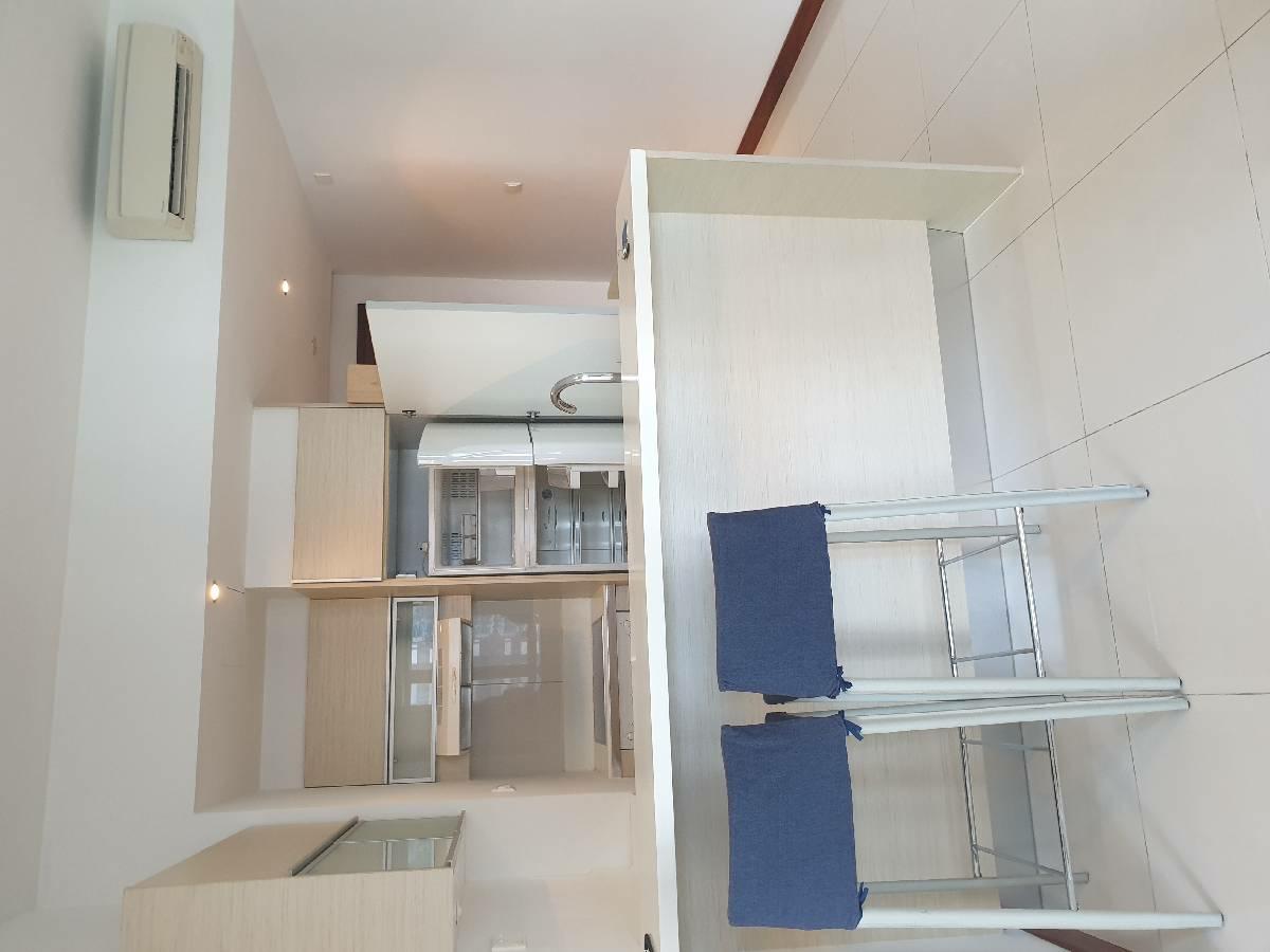 Apartment for Sale, The Sail @ Marina Bay Apartment For Sale, $1,580,000, 1 Bed 1 Bath 667 sqft $2,369.00 psf, SGD 1,580,000 | 99-year Leasehold