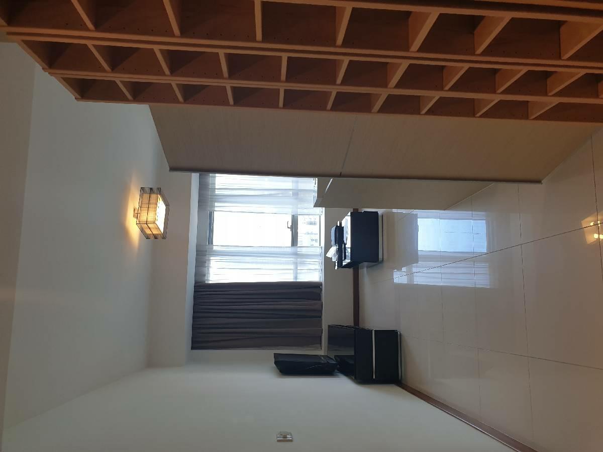Apartment for Sale, The Sail @ Marina Bay Apartment For Sale, $1,580,000, 1 Bed 1 Bath 667 sqft $2,369.00 psf, SGD 1,580,000 | 99-year Leasehold