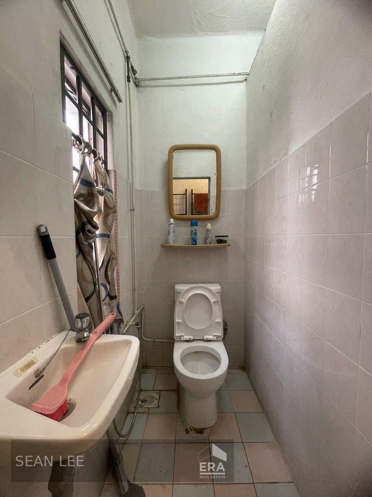 HDB - 3 room for Sale, Seng Poh Road 71 Seng Poh Road, SGD 1,298,000 | Leasehold