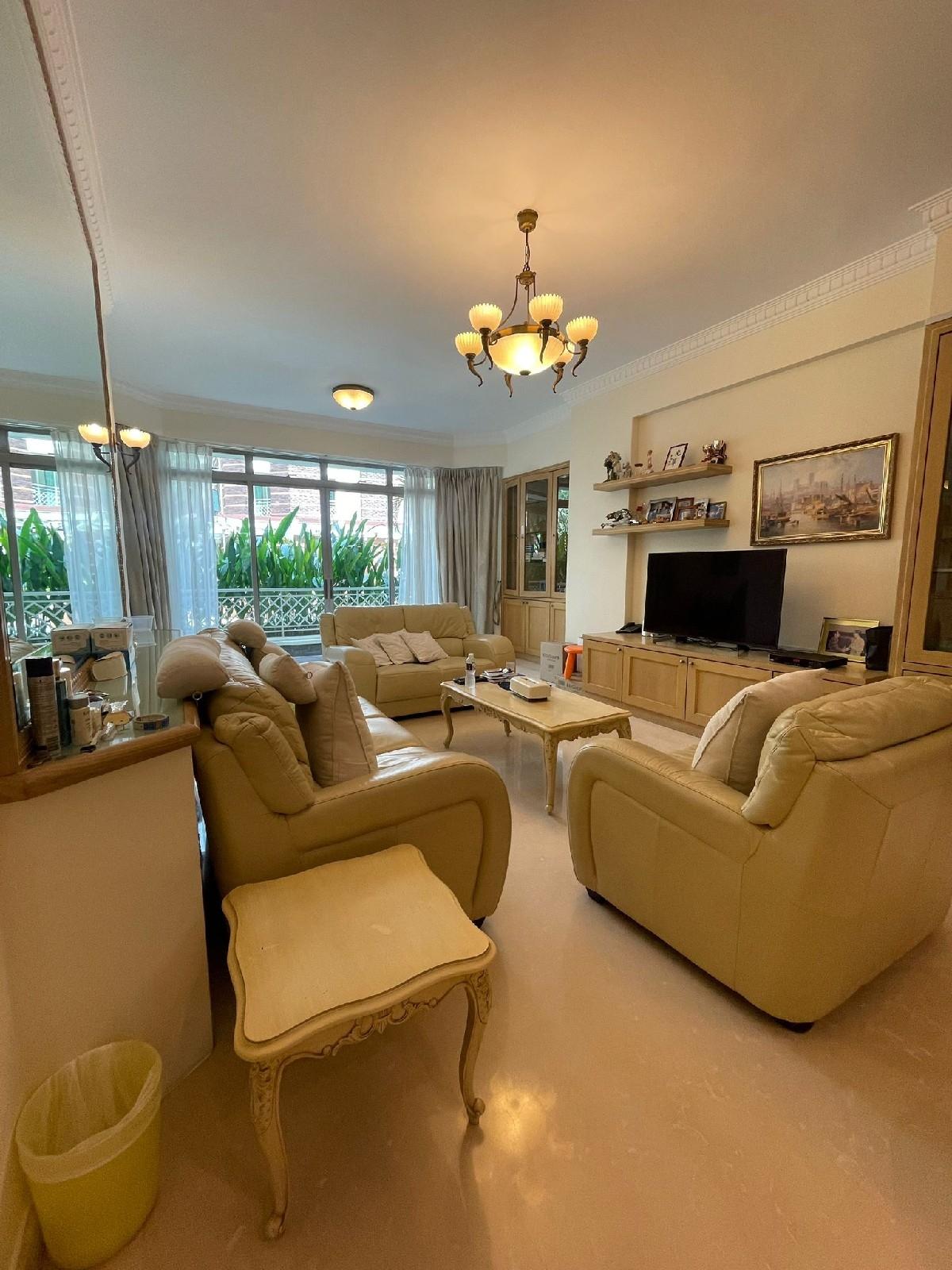 Condominium for Sale, The Blossomvale Condominium For Sale, $3,700,000, 3 Bed 3 Bath 1,733 sqft $2,135.00 psf, SGD 3,700,000