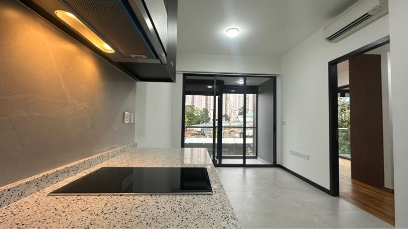 Prop-GPT: Condominium: D23  Bukit 828