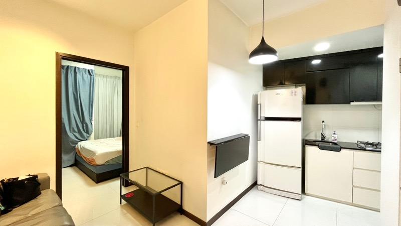 Prop-GPT: Apartment: D08  City Loft