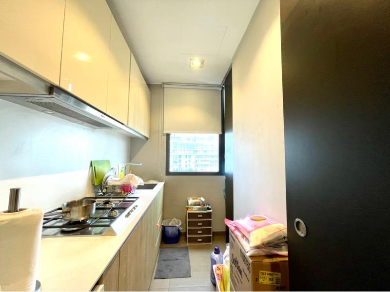 Condominium for Sale, OUE Twin Peaks Condominium For Sale, $4,700,000, 3 Bed 4 Bath 1,603 sqft $2,932.00 psf, SGD 4,700,000