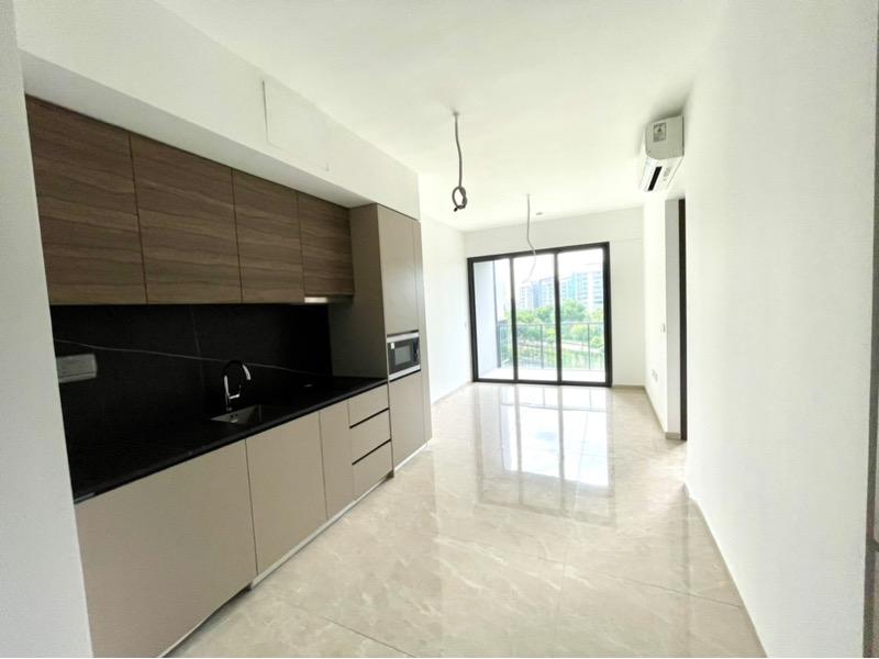 Prop-GPT: Condominium: D05  Parc Clematis