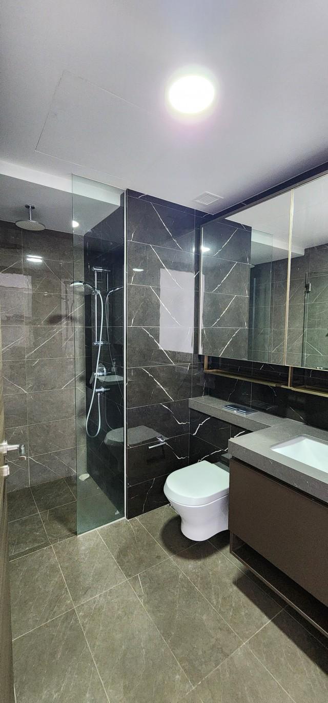 Condominium for Sale, The Florence Residences Condominium For Sale, $850,000, 1 Bed 1 Bath 484 sqft $1,756.00 psf, SGD 850,000 | 99-year Leasehold
