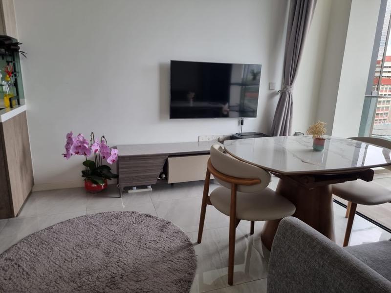 Prop-GPT: Condominium: D08  Uptown @ Farrer