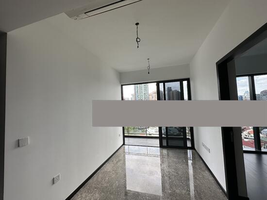 Prop-GPT: Condominium: D10  120 Grange