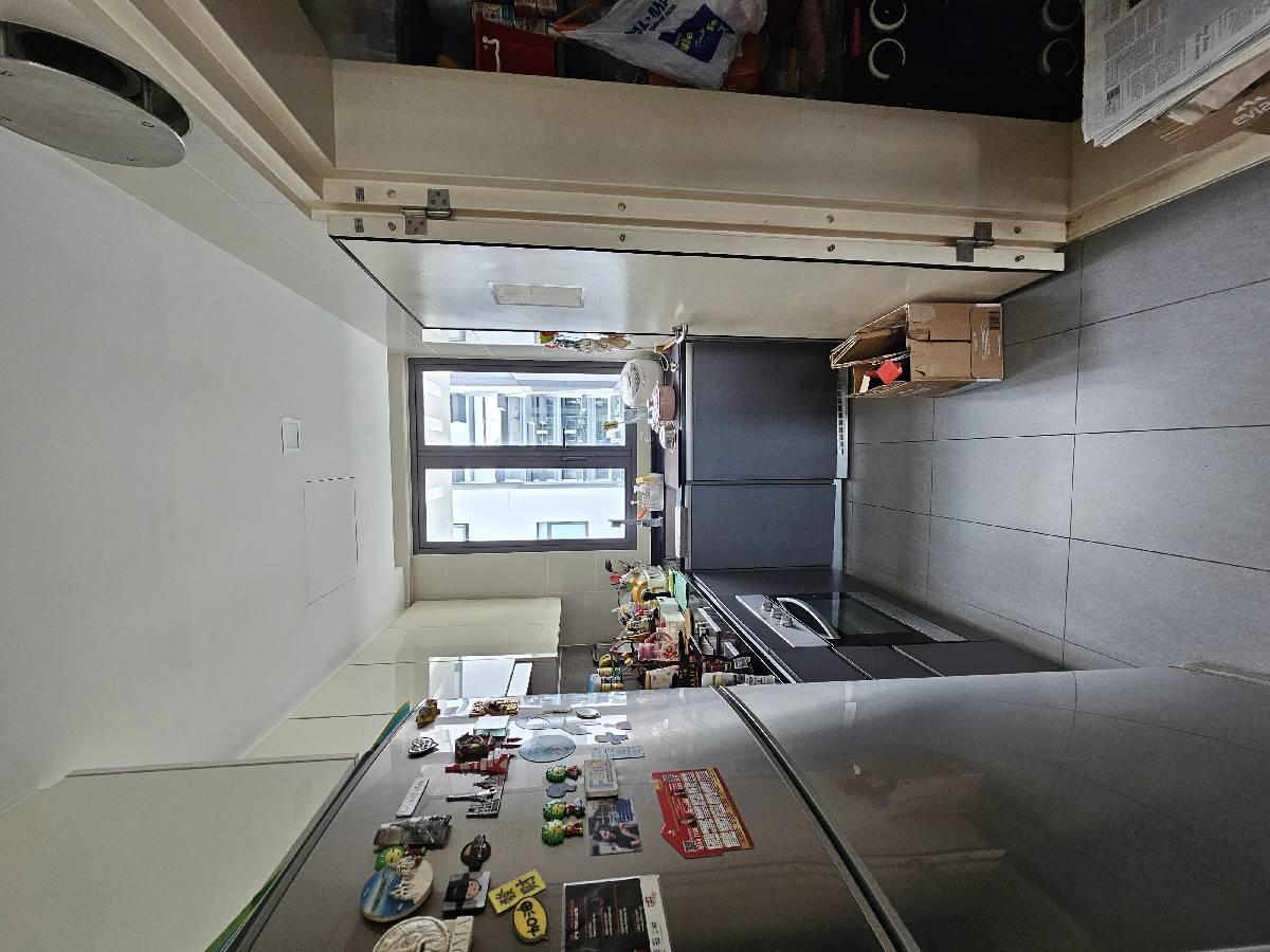 Condominium for Sale, Hedges Park Condominium Condominium For Sale, $1,080,000, 2 Bed 2 Bath 872 sqft $1,239.00 psf, SGD 1,080,000