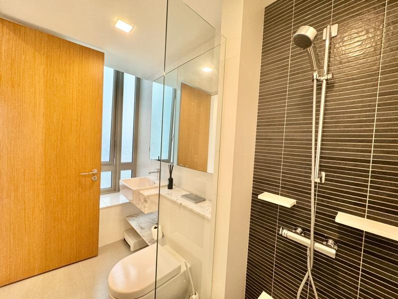 Condominium for Sale, The Coast at Sentosa Cove Condominium For Sale, $5,500,000, 3 Bed 4 Bath 3,477 sqft $1,582.00 psf, SGD 5,500,000 | 99-year Leasehold