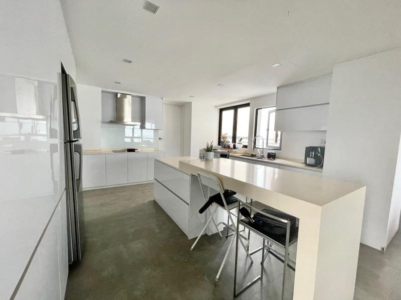 Condominium for Sale, Flame Tree Park Condominium For Sale, $4,000,000, 3 Bed 2 Bath 2,164 sqft $1,848.00 psf, SGD 4,000,000 | Freehold