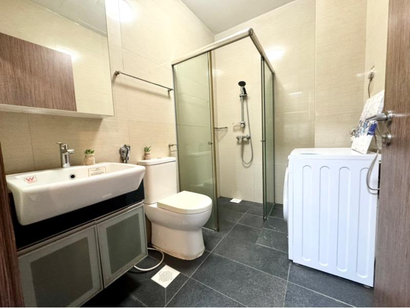 Condominium for Sale, Kovan Grandeur Condominium For Sale, $688,000, 1 Bed 1 Bath 388 sqft $1,773.00 psf, SGD 688,000