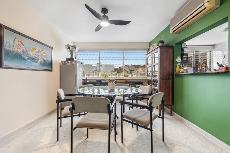 Apartment for Sale, Lutheran Towers Apartment For Sale, $2,350,000, 3 Bed 2 Bath 1,916 sqft $1,227.00 psf, SGD 2,350,000 | 103-year Leasehold