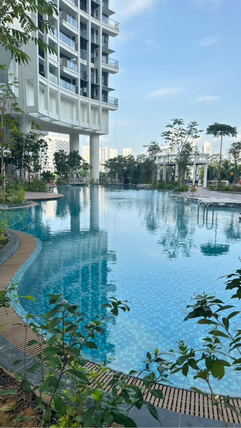 Condominium for Sale, One Pearl Bank Condominium For Sale, $1,999,999, 2 Bed 1 Bath 700 sqft $2,857.00 psf, SGD 1,999,999 | 99-year Leasehold