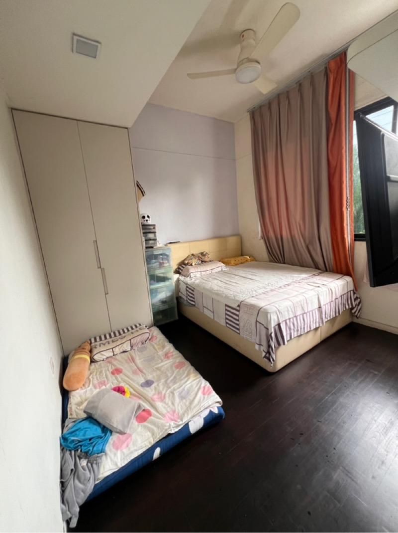 Condominium for Sale, Village @ Pasir Panjang Condominium For Sale, $2,800,000, 4 Bed 3 Bath 1,335 sqft $2,097.00 psf, SGD 2,800,000 | Freehold
