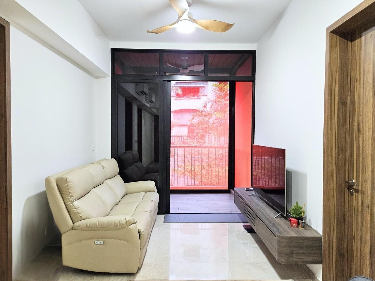 Prop-GPT: Condominium: D21  Daintree Residence