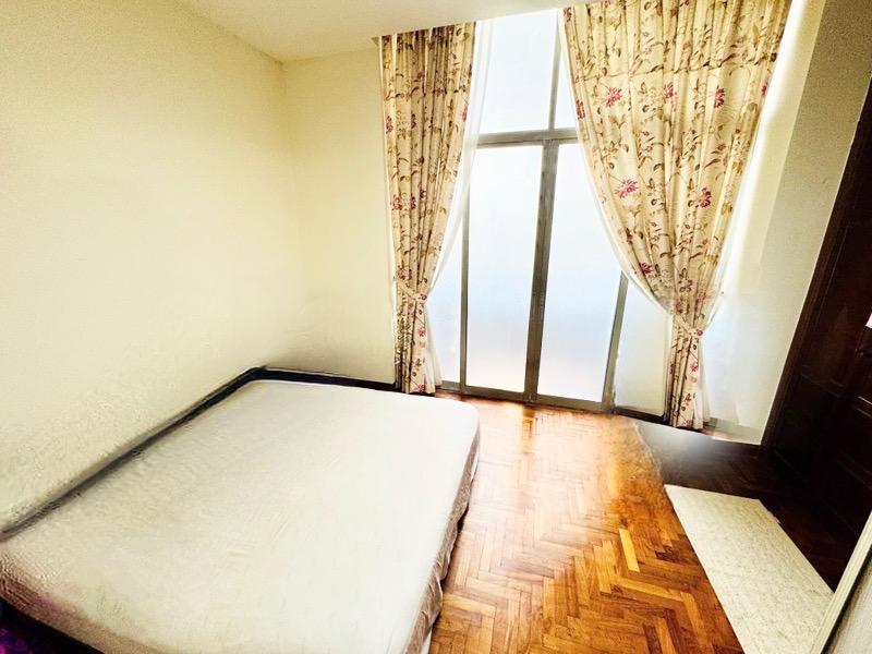Condominium for Sale, THE BAYSHORE Condominium For Sale, $1,320,000, 2 Bed 2 Bath 1,022 sqft $1,292.00 psf, SGD 1,320,000 | 99-year Leasehold