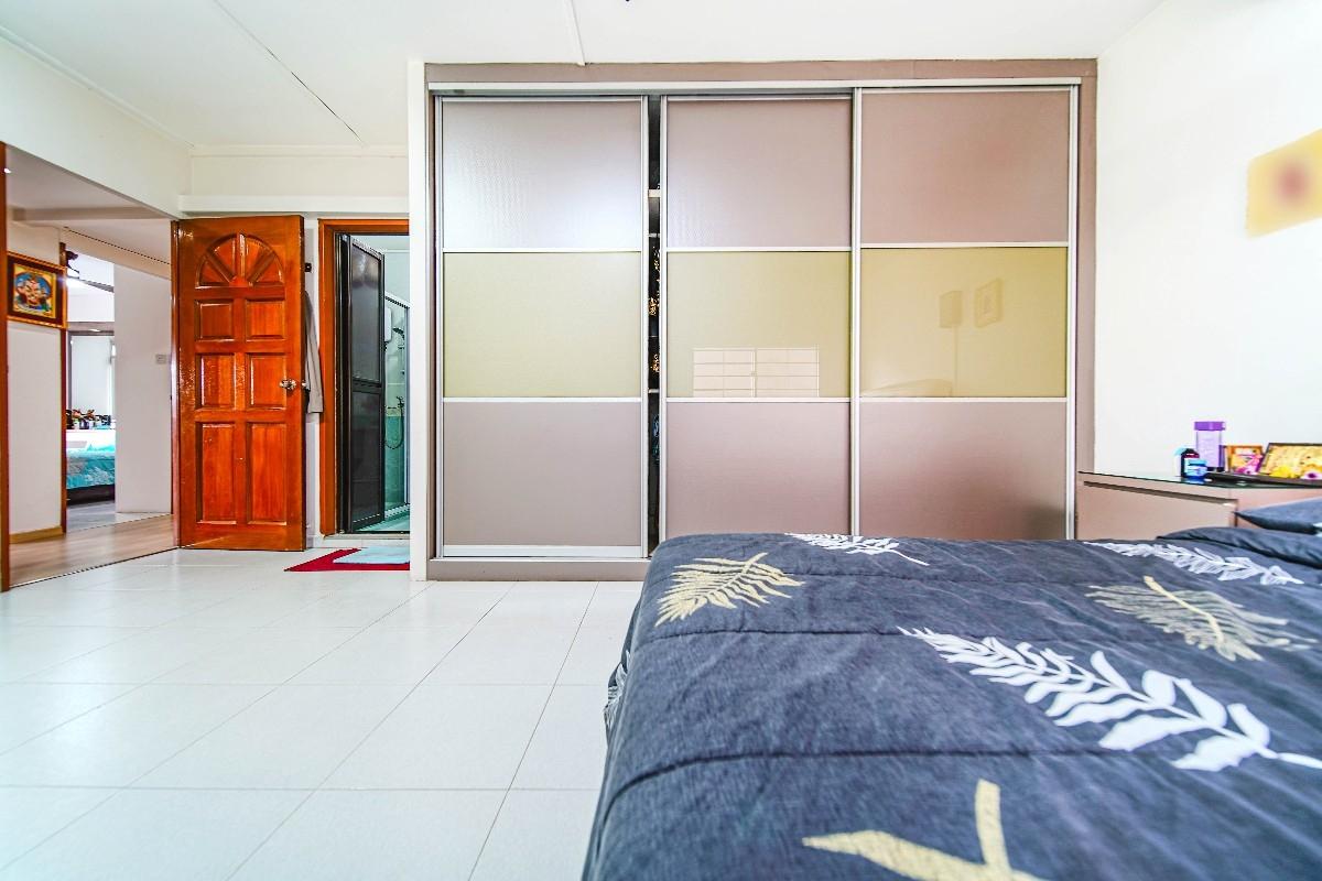 HDB Apartment for Sale, 633 Bedok Reservoir Road HDB Apartment For Sale, $950,000, 4 Bed 2 Bath 1,528 sqft $622.00 psf, SGD 950,000