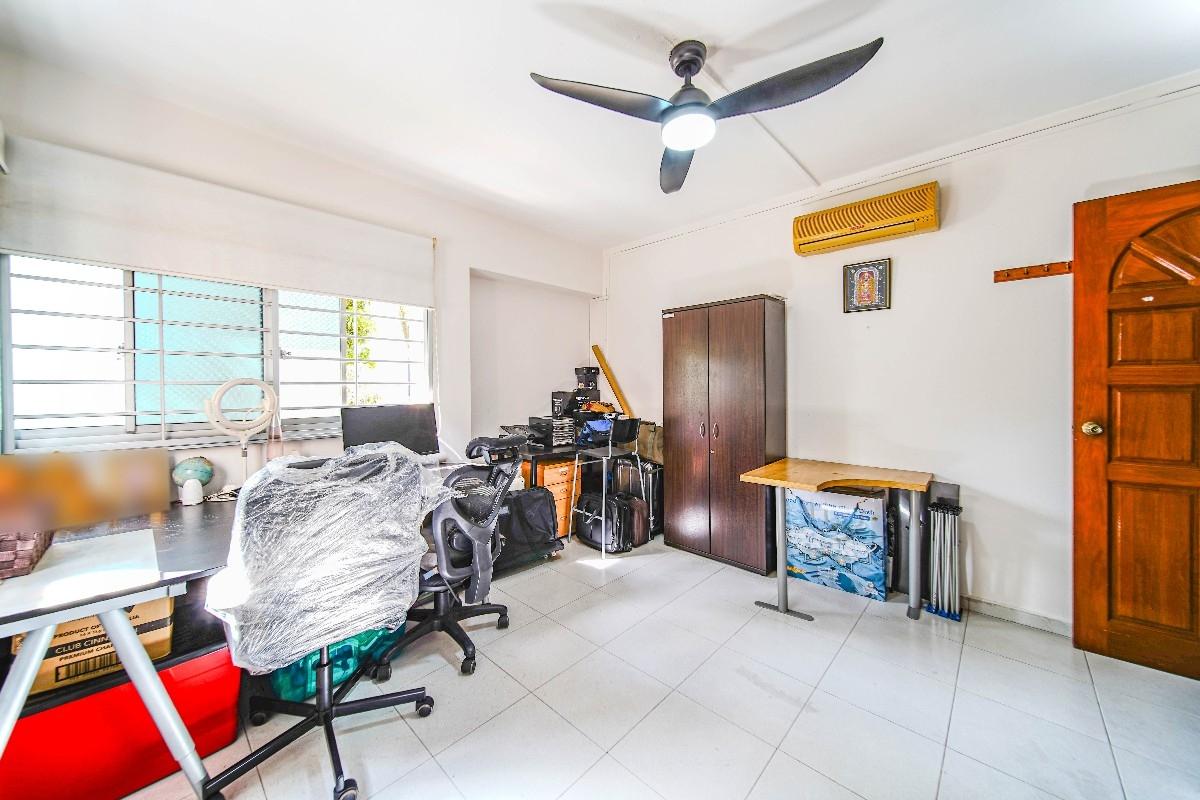 HDB Apartment for Sale, 633 Bedok Reservoir Road HDB Apartment For Sale, $950,000, 4 Bed 2 Bath 1,528 sqft $622.00 psf, SGD 950,000