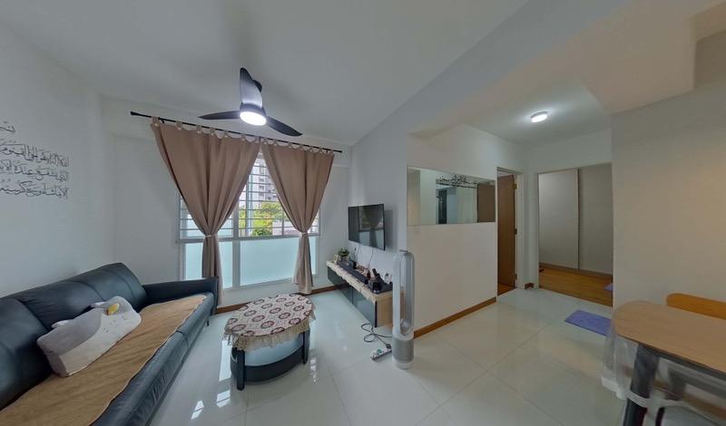 HDB Apartment for Sale, 42A Margaret Drive HDB Apartment For Sale, $799,000, 2 Bed 2 Bath 678 sqft $1,178.00 psf, SGD 799,000 | 99-year Leasehold