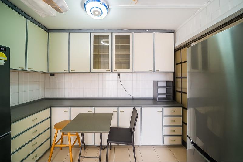 HDB Apartment for Sale, 257 Kim Keat Avenue HDB Apartment For Sale, $1,200,000, 4 Bed 3 Bath 1,571 sqft $764.00 psf, SGD 1,200,000 | 99-year Leasehold