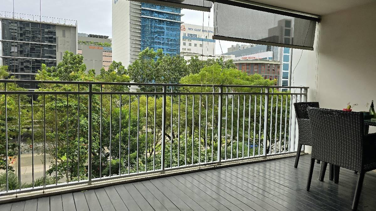 Prop-GPT: HDB Apartment: D12  8 Boon Keng Road