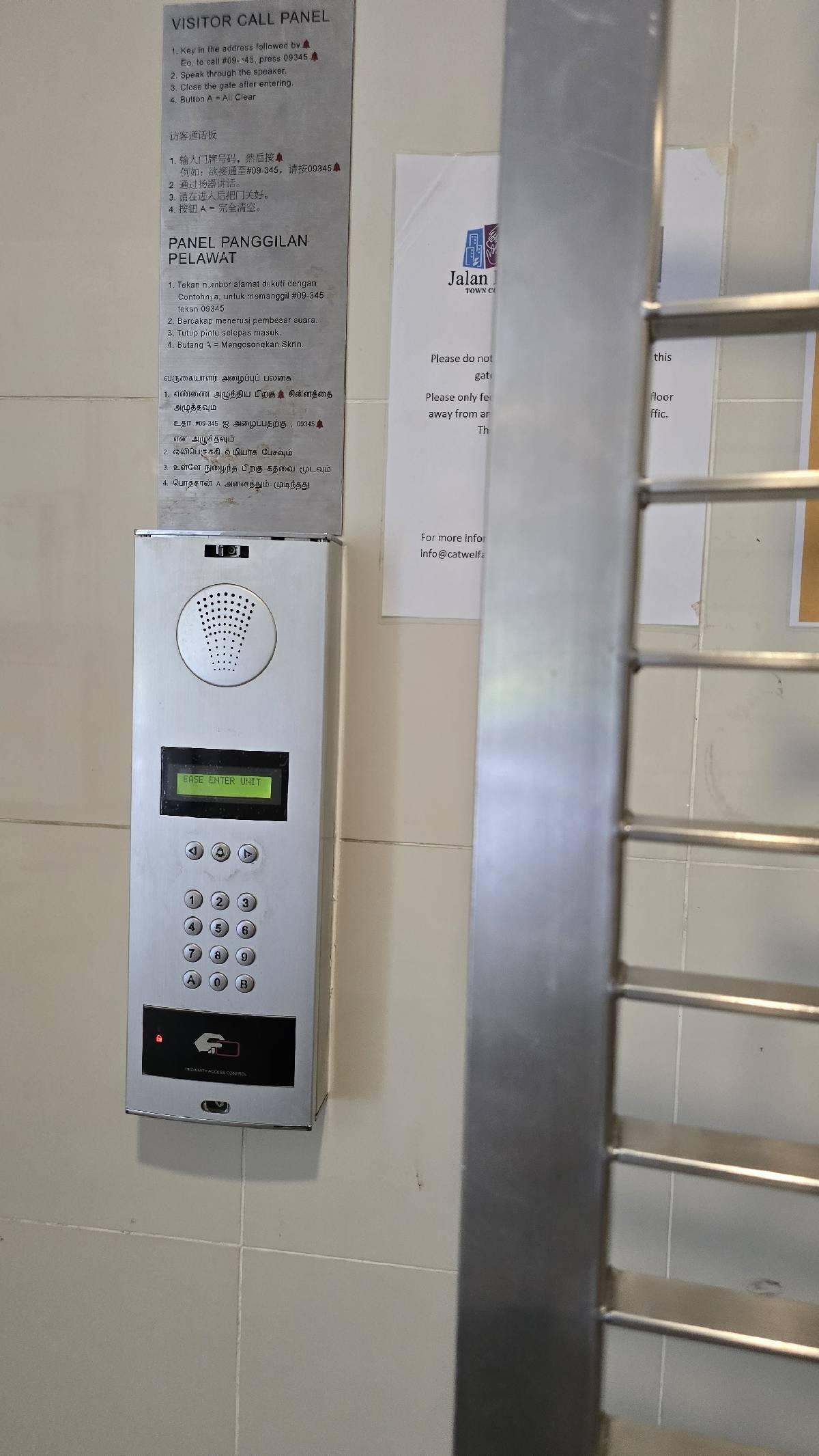 HDB Apartment for Sale, 8 Boon Keng Road HDB Apartment For Sale, $1,250,000, 3 Bed 2 Bath 1,238 sqft $1,010.00 psf, SGD 1,250,000