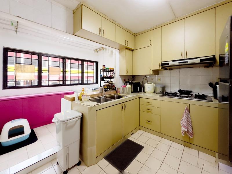 HDB Apartment for Sale, 308 Canberra Road HDB Apartment For Sale, $620,000, 4 Bed 2 Bath 1,323 sqft $469.00 psf, SGD 620,000 | 99-year Leasehold