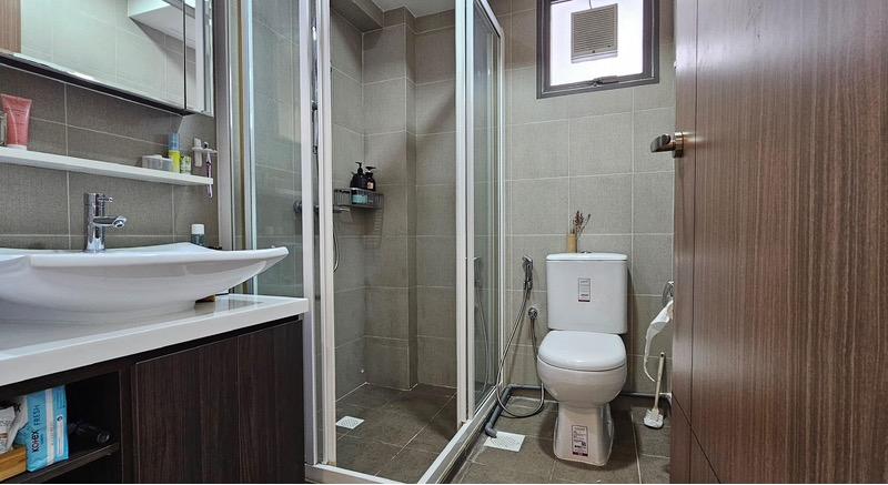 HDB Apartment for Sale, 348B Yishun Avenue 11 HDB Apartment For Sale, $780,000, 3 Bed 2 Bath 990 sqft $788.00 psf, SGD 780,000 | 99-year Leasehold