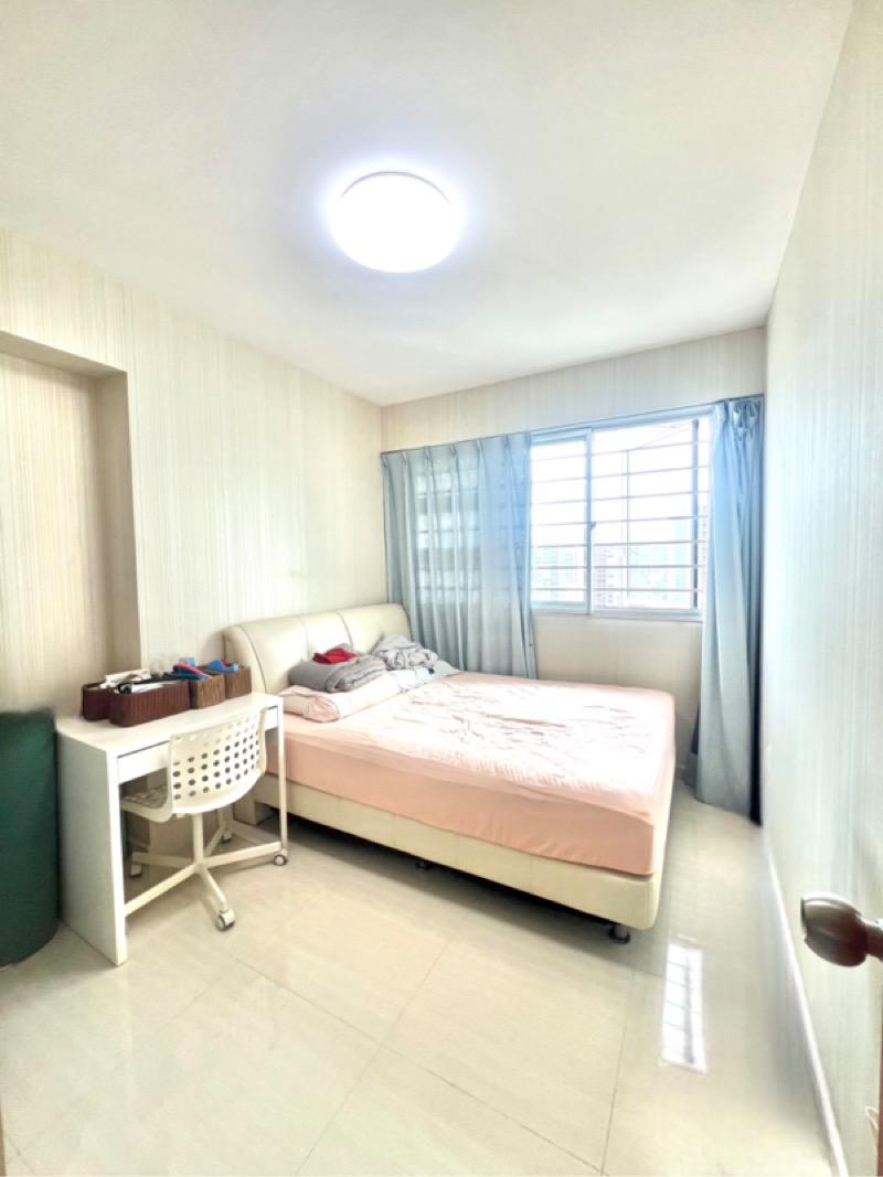 HDB Apartment for Sale, 131A Lorong 1 Toa Payoh HDB Apartment For Sale, $1,180,000, 3 Bed 2 Bath 1,001 sqft $1,179.00 psf, SGD 1,180,000 | 99-year Leasehold