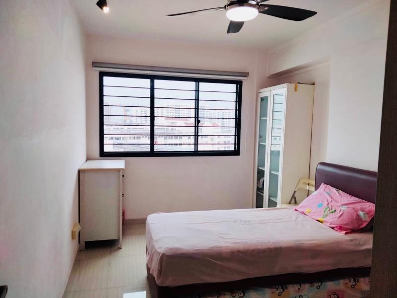 HDB Apartment for Sale, 134 Teck Whye Lane HDB Apartment For Sale, $860,000, 4 Bed 2 Bath 1,560 sqft $551.00 psf, SGD 860,000 | 99-year Leasehold