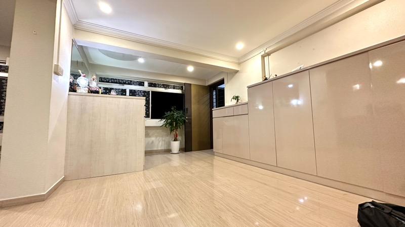HDB Apartment for Sale, 234 Pasir Ris Drive 4 HDB Apartment For Sale, $890,000, 3 Bed 2 Bath 1,485 sqft $599.00 psf, SGD 890,000 | 99-year Leasehold