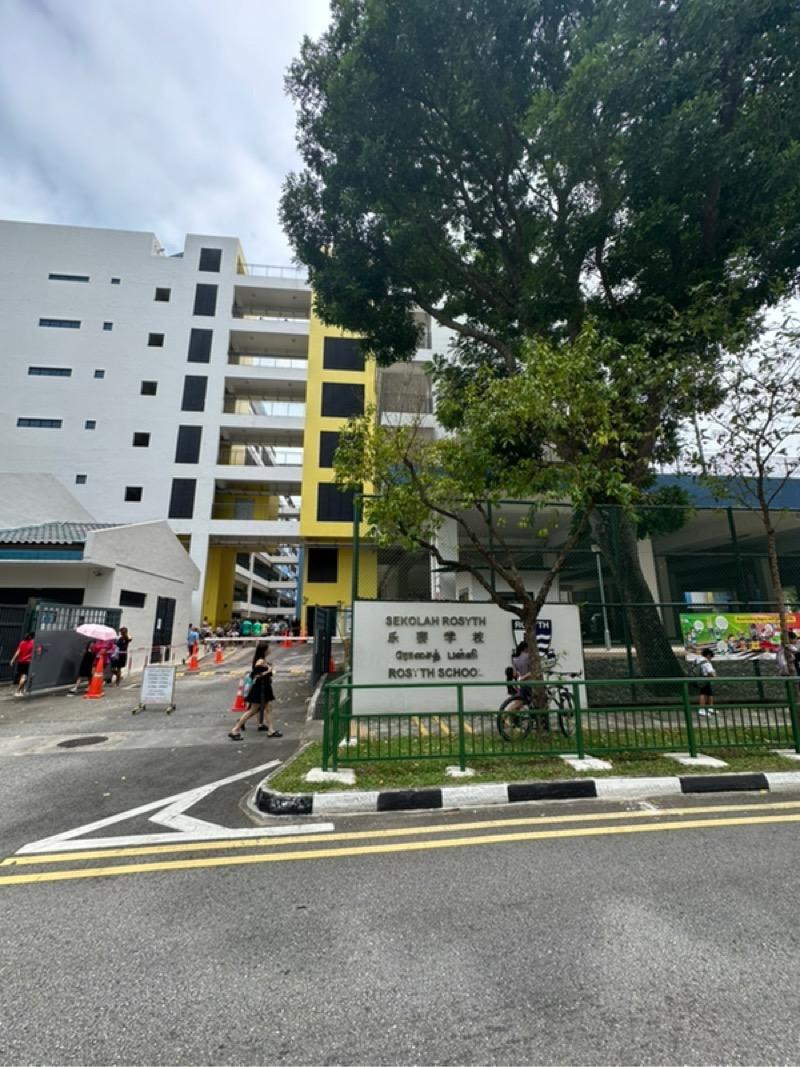 HDB Apartment for Sale, 537 Serangoon North Avenue 4 HDB Apartment For Sale, $1,128,888, 4 Bed 3 Bath 1,603 sqft $704.00 psf, SGD 1,128,888 | 99-year Leasehold