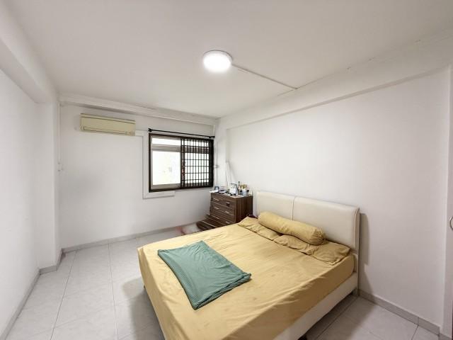 HDB Apartment for Sale. 