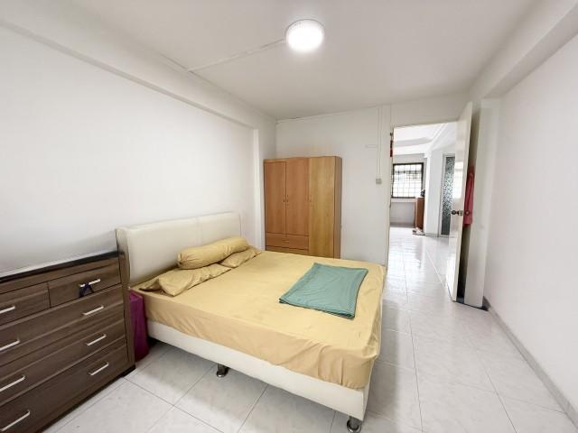 HDB Apartment for Sale. 