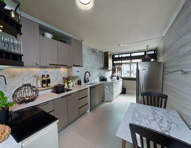 HDB Apartment for Sale. 