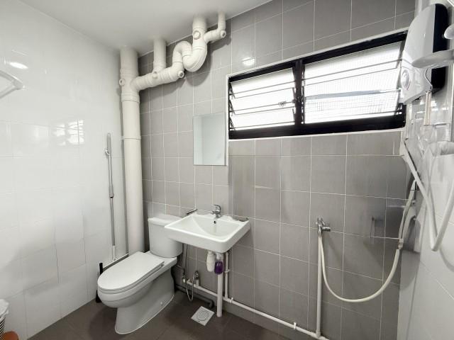 HDB Apartment for Sale. 