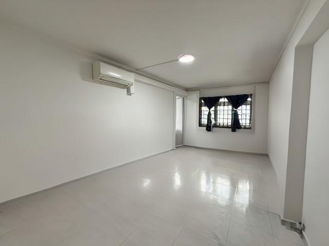 HDB Apartment for Sale. 