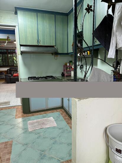 HDB Apartment for Sale, 170 Gangsa Road HDB Apartment For Sale, $700,000, 3 Bed 2 Bath 1,087 sqft $644.00 psf, SGD 700,000 | 99-year Leasehold