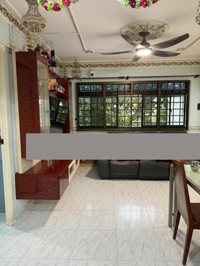 HDB Apartment for Sale, 170 Gangsa Road HDB Apartment For Sale, $700,000, 3 Bed 2 Bath 1,087 sqft $644.00 psf, SGD 700,000 | 99-year Leasehold