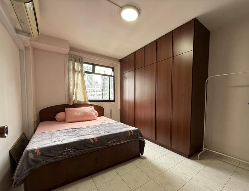 HDB Apartment for Sale, 116 Lorong 2 Toa Payoh HDB Apartment For Sale, $439,000, 2 Bed 1 Bath 678 sqft $647.00 psf, SGD 439,000 | 99-year Leasehold