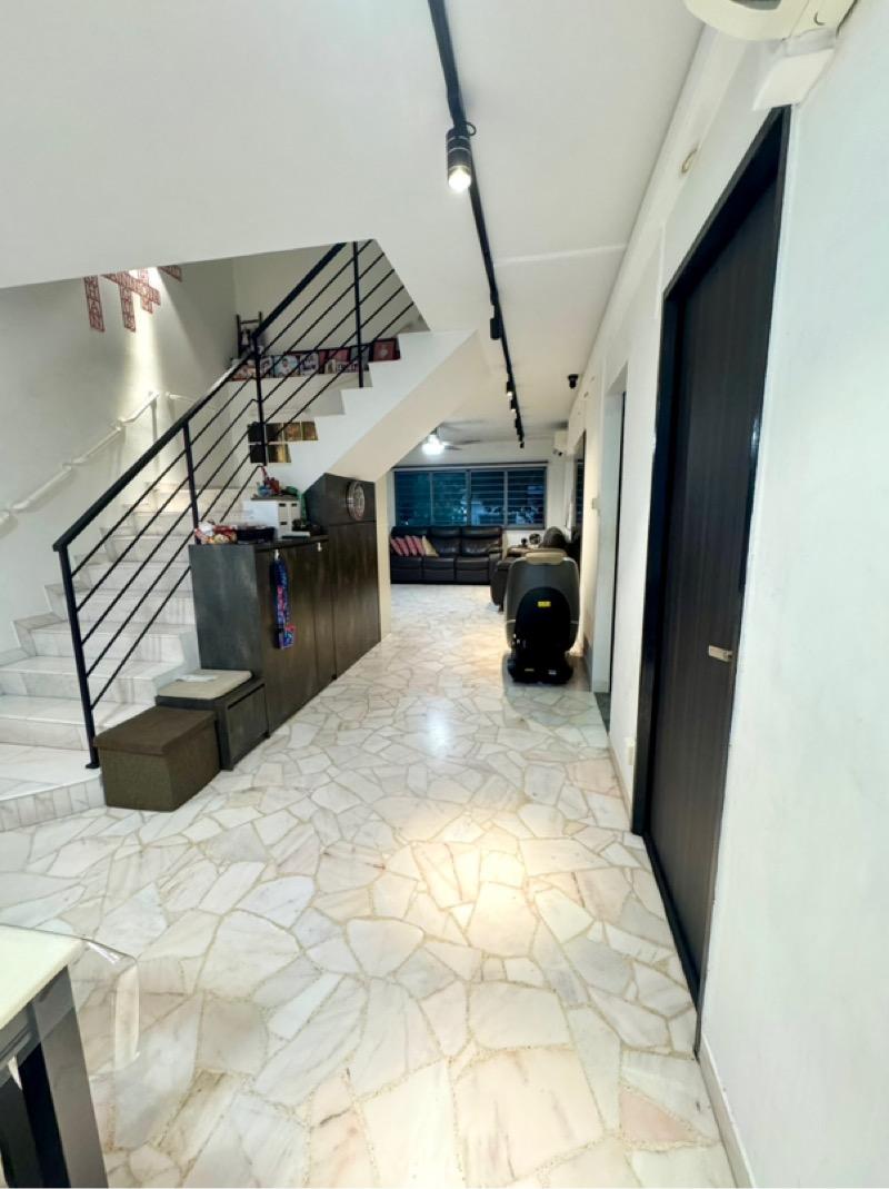 HDB Apartment for Sale, 539 Serangoon North Avenue 4 HDB Apartment For Sale, $999,999, 4 Bed 3 Bath 1,582 sqft $632.00 psf, SGD 999,999 | 99-year Leasehold