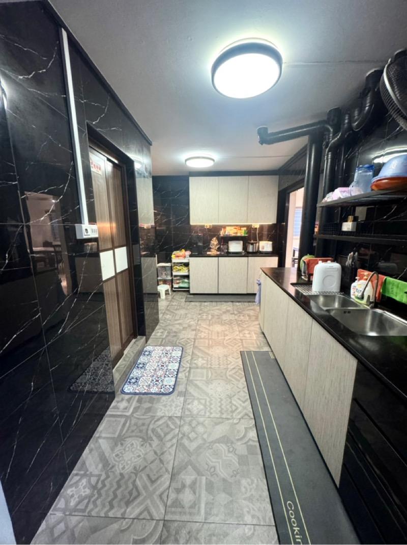 HDB Apartment for Sale, 539 Serangoon North Avenue 4 HDB Apartment For Sale, $999,999, 4 Bed 3 Bath 1,582 sqft $632.00 psf, SGD 999,999 | 99-year Leasehold