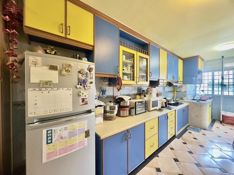 HDB Apartment for Sale, 138 Bedok North Street 2 HDB Apartment For Sale, $425,000, 2 Bed 2 Bath 721 sqft $589.00 psf, SGD 425,000 | 99-year Leasehold