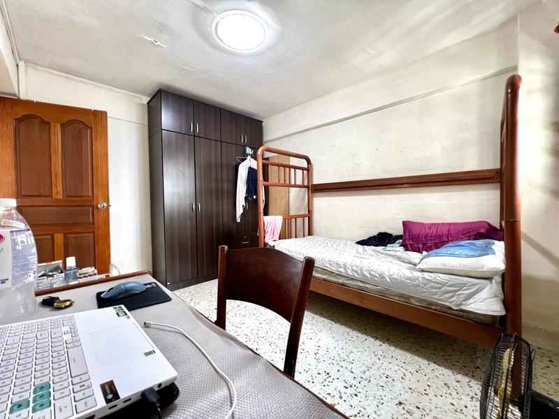 HDB Apartment for Sale, 208 Boon Lay Place HDB Apartment For Sale, $380,000, 2 Bed 1 Bath 635 sqft $598.00 psf, SGD 380,000 | 99-year Leasehold