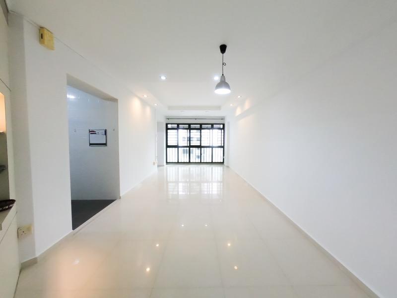 Prop-GPT: HDB Apartment: D04 Telok Blangah 109B Depot Road