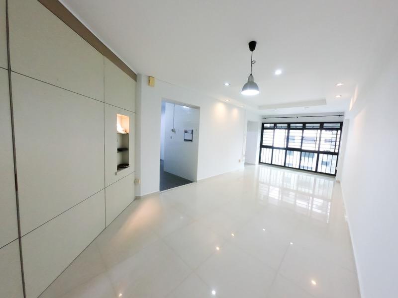 HDB Apartment for Sale, 109B Depot Road HDB Apartment For Sale, $768,888, 3 Bed 2 Bath 1,076 sqft $715.00 psf, SGD 768,888 | 99-year Leasehold