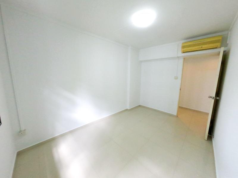 HDB Apartment for Sale, 109B Depot Road HDB Apartment For Sale, $768,888, 3 Bed 2 Bath 1,076 sqft $715.00 psf, SGD 768,888 | 99-year Leasehold