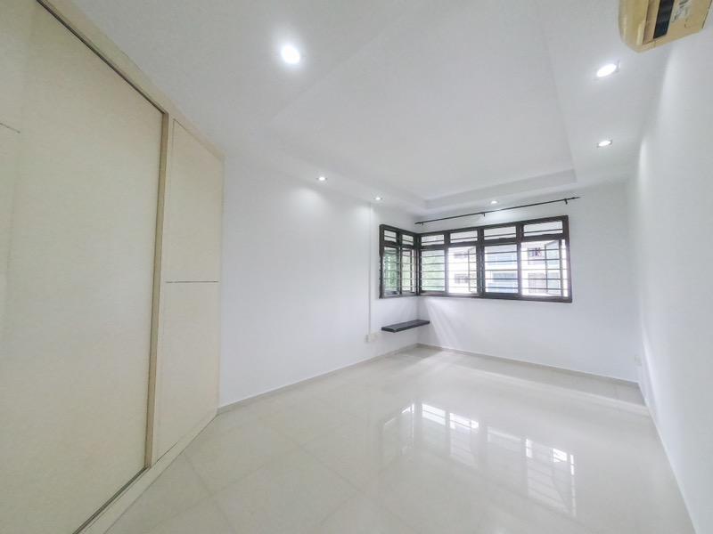 HDB Apartment for Sale, 109B Depot Road HDB Apartment For Sale, $768,888, 3 Bed 2 Bath 1,076 sqft $715.00 psf, SGD 768,888 | 99-year Leasehold